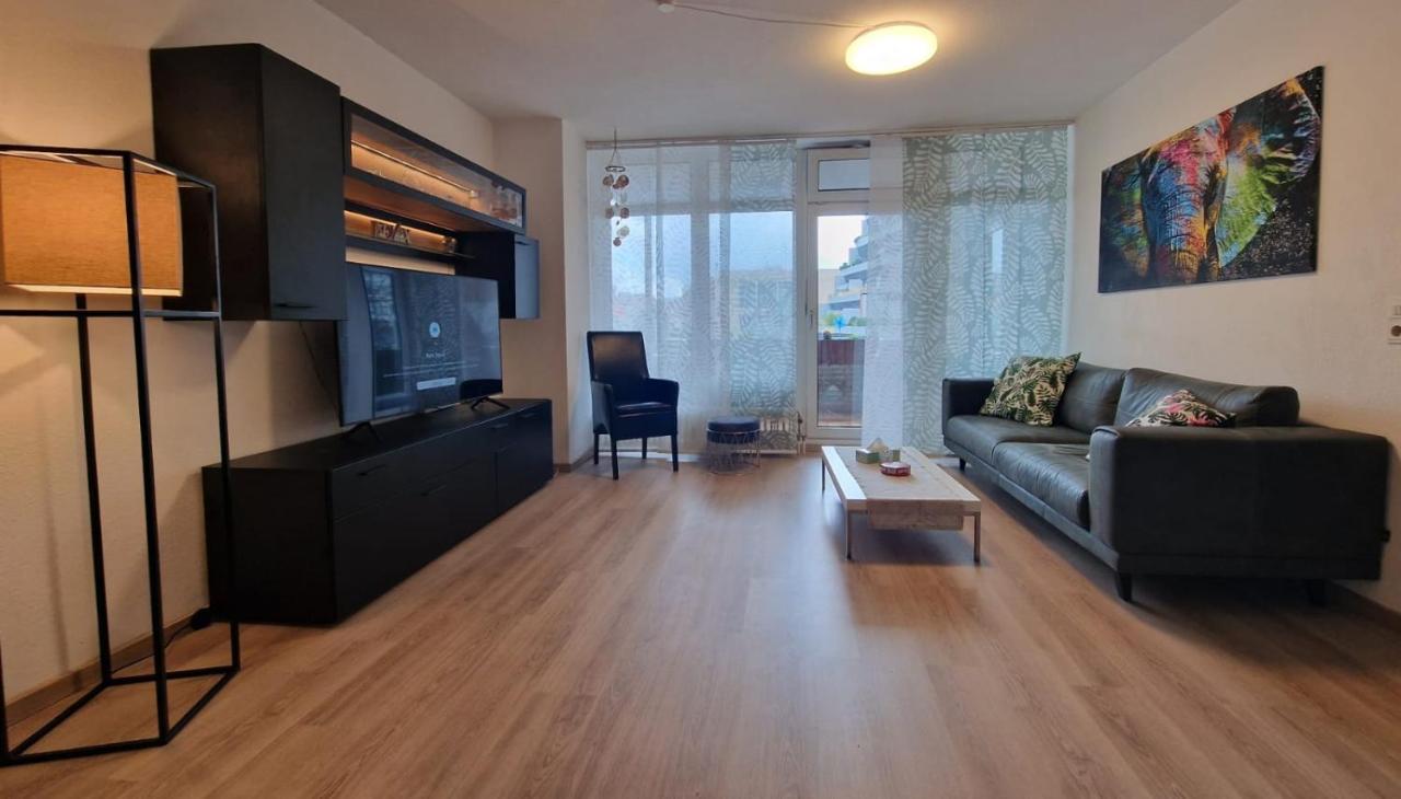 Hafenperle Ferienwohnung Am Alten Stadthafen In Oldenburg - Zentrale City Lage Dış mekan fotoğraf